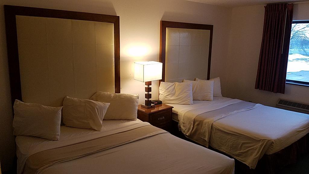 Americas Best Value Inn Zumbrota Экстерьер фото